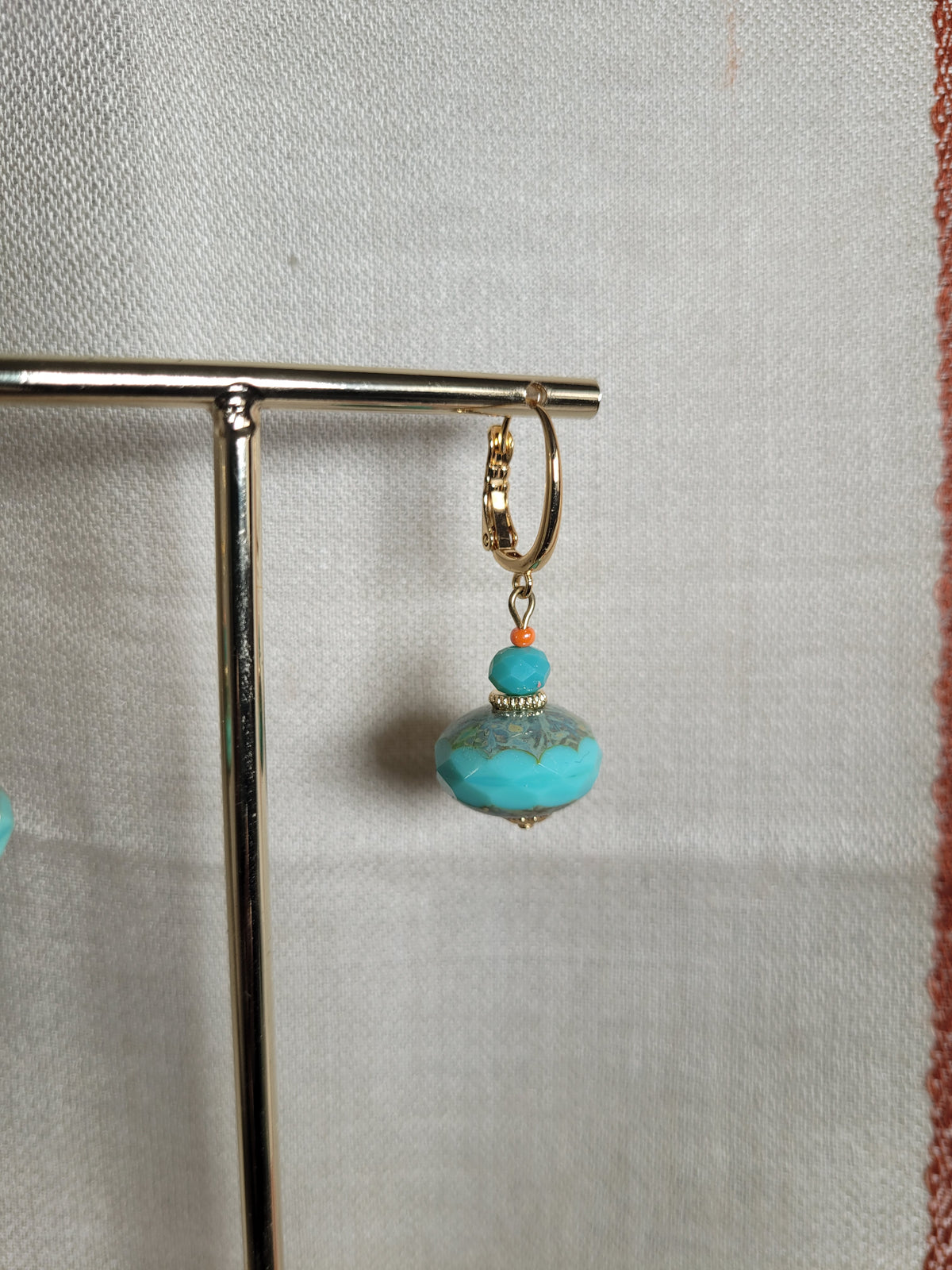 Boucles d'oreilles pendantes Orange et Turquoise Lumbini